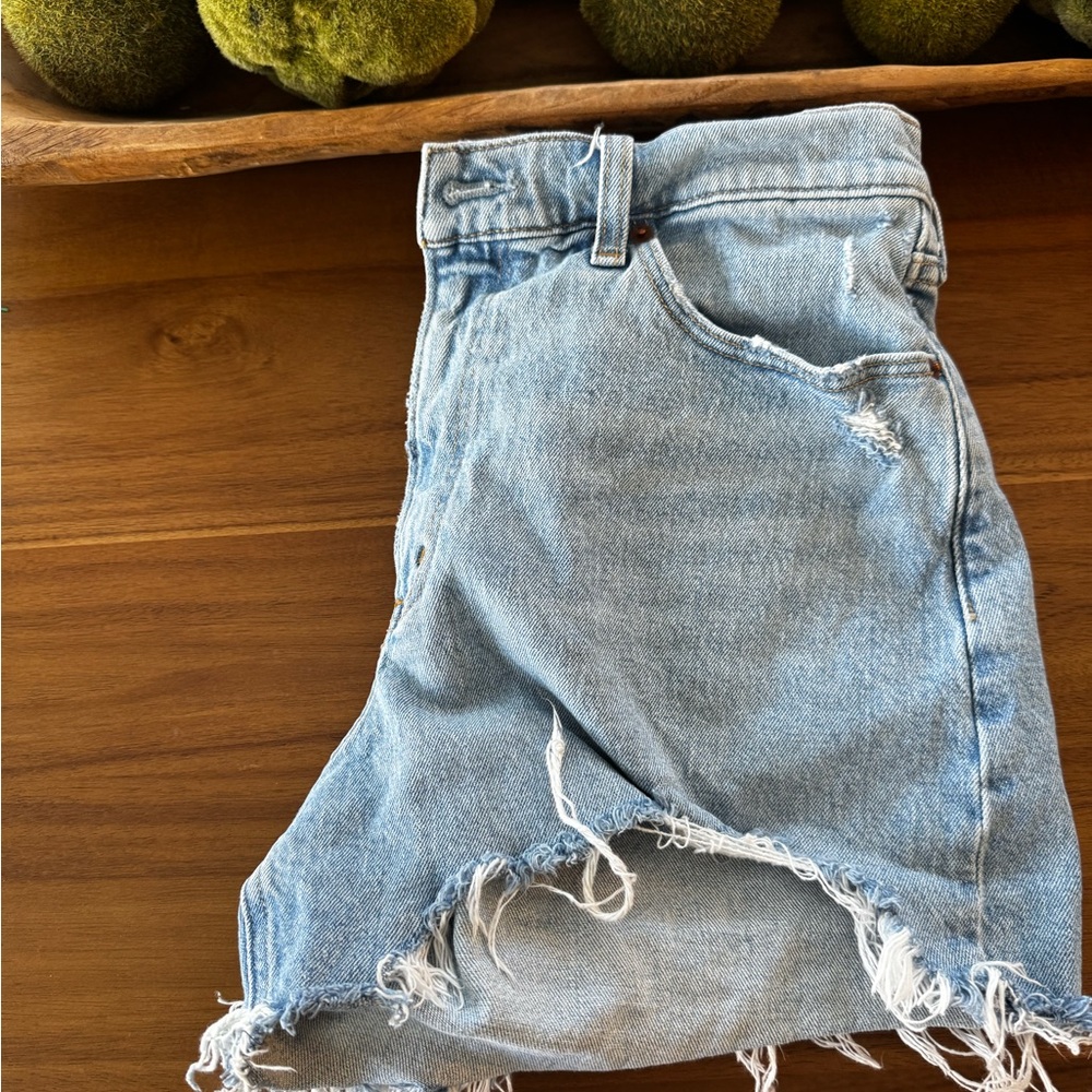 Abercrombie & Fitch Light Blue High Rise Denim Shorts - Picture 7 of 8